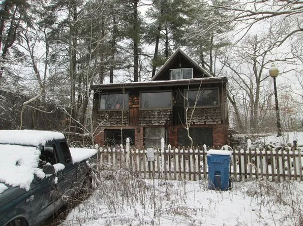 9 Dell Hollow Rd, Billerica, MA 01821