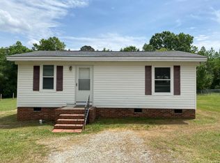1902 Golden St, Newberry, SC 29108