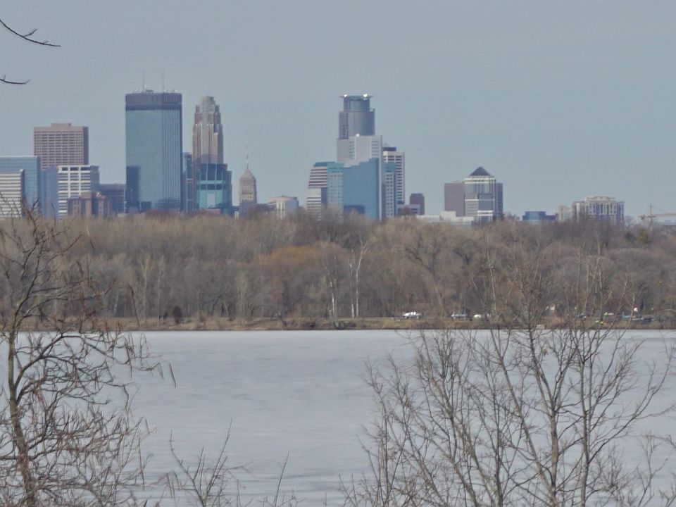 4865 E Lake Harriet Pkwy, Minneapolis, MN 55419 MLS 6458142 Zillow