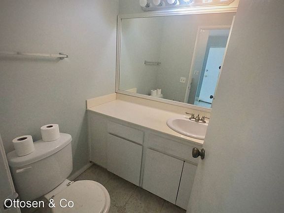 4th image of 900 W Sierra Madre Ave APT 116