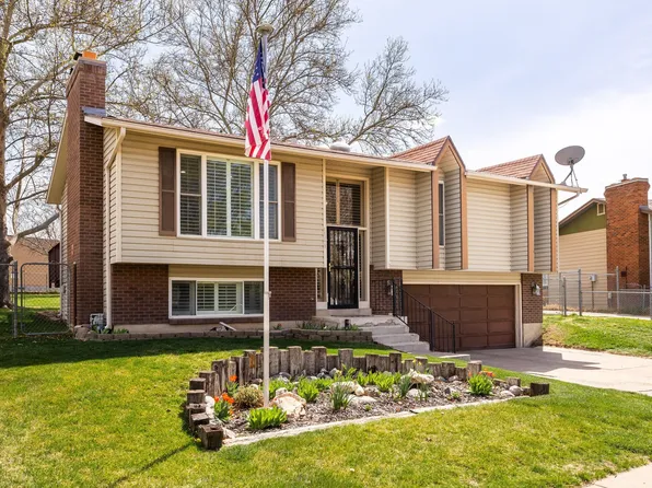 5548 S 2950 W, Roy, UT 84067