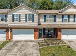 2055 Gatehouse Ln, Powell, TN 37849