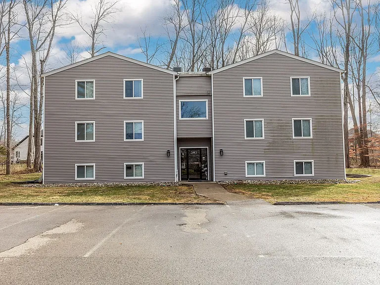 605 Hanna Ave — Photo 12