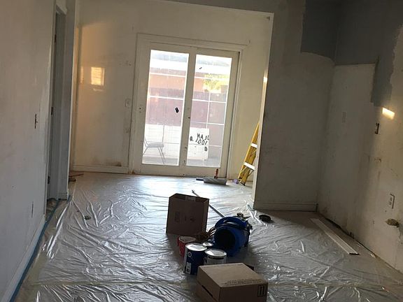 3rd image of 16411 Horst Ave
