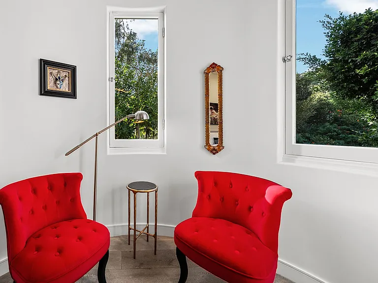 1368 N Doheny Pl — Photo 39