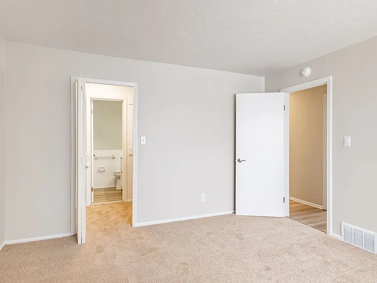 Coppertree Apartments — Photo 47