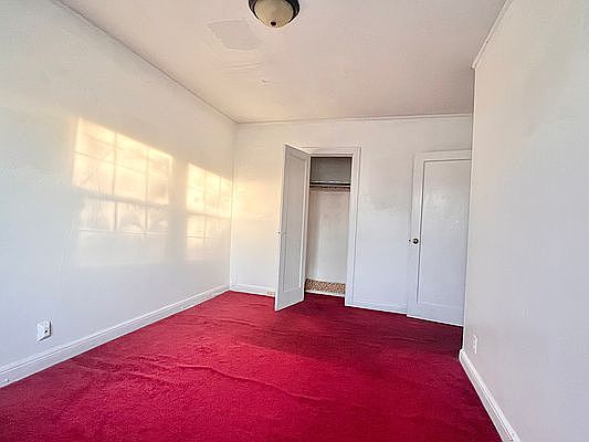 4th image of 33-35 60th St Floor 2
