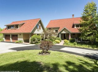 40 Heron Pond Ln, Freeport, ME 04032