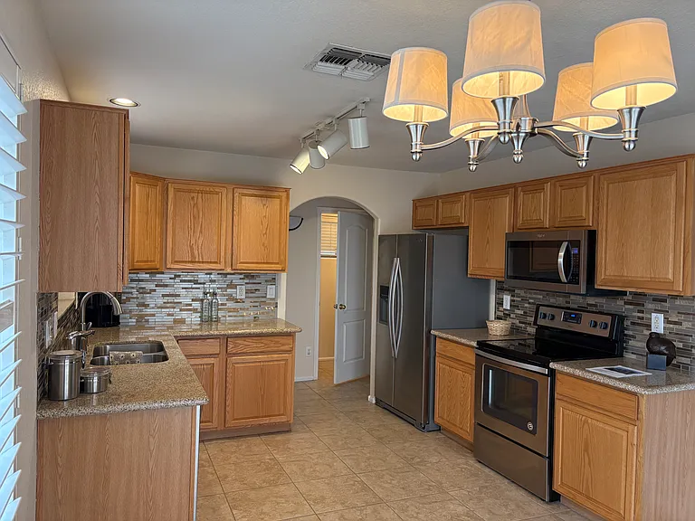 Oven, Microwave,
Counter depth Refrigerator
