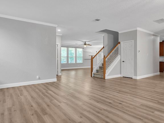 4th image of 24510 Brazos Stage