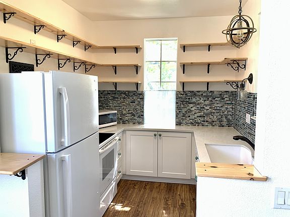 5th image of 10864 Sabre Hill Dr Unit 262