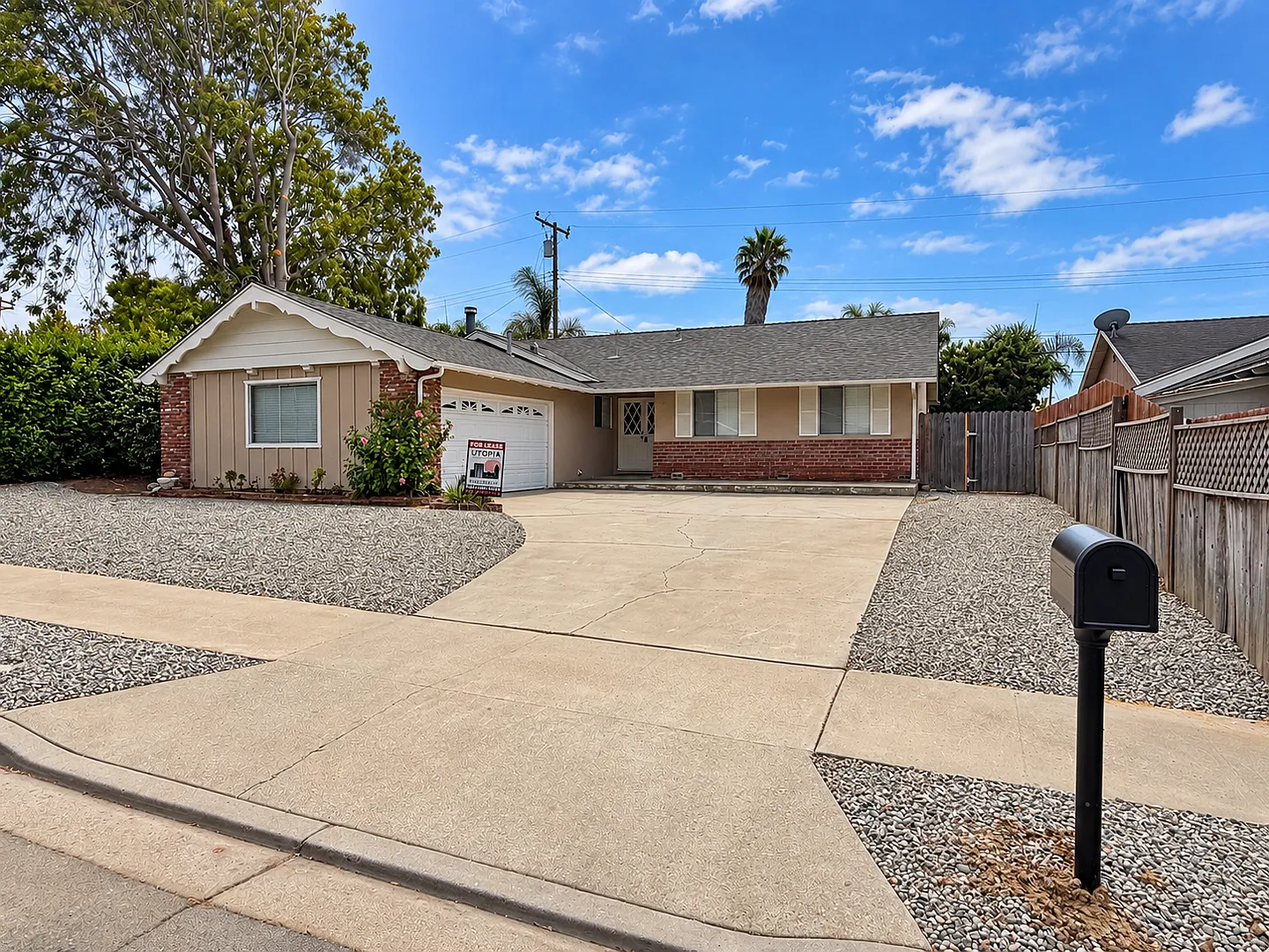Beautifully renovated 4 Bed 2 Bath House in Goleta! — Photo 2