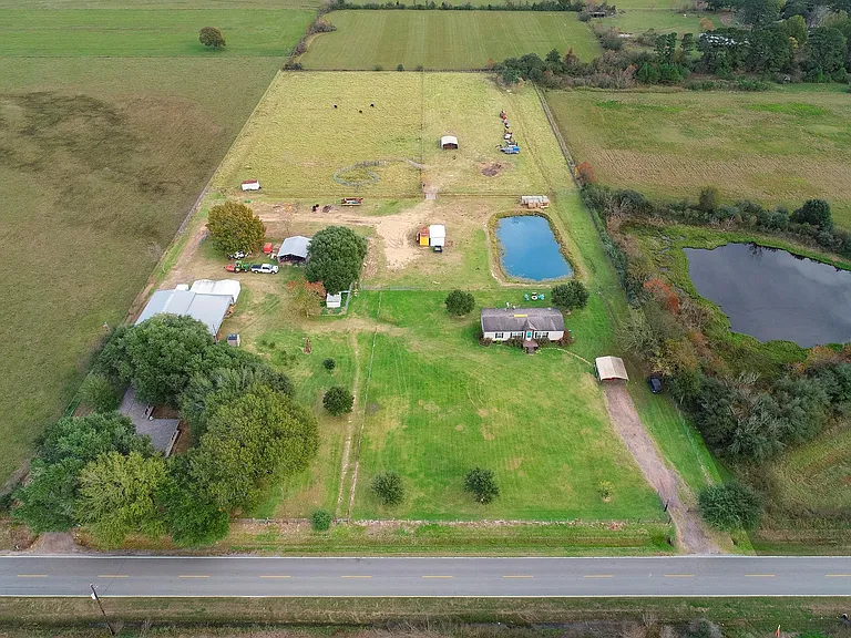 22234 Fields Store Rd — Photo 2