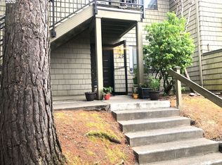 29 Crestfield Ct, Lake Oswego, OR 97035