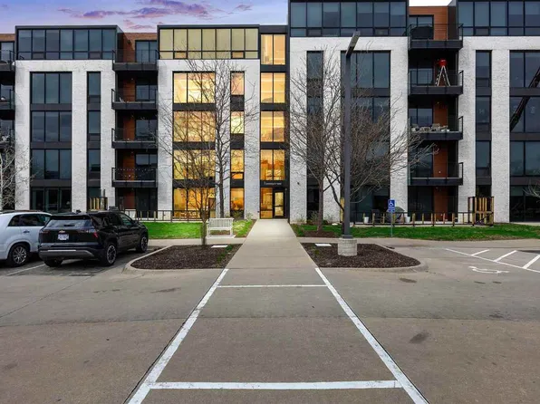 1 University Way #202, Iowa City, IA 52246