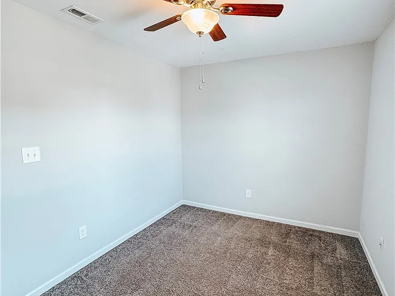 2732 Mosquera Dr — Photo 19