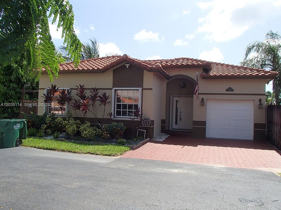 1st image of 21519 SW 90th Ct