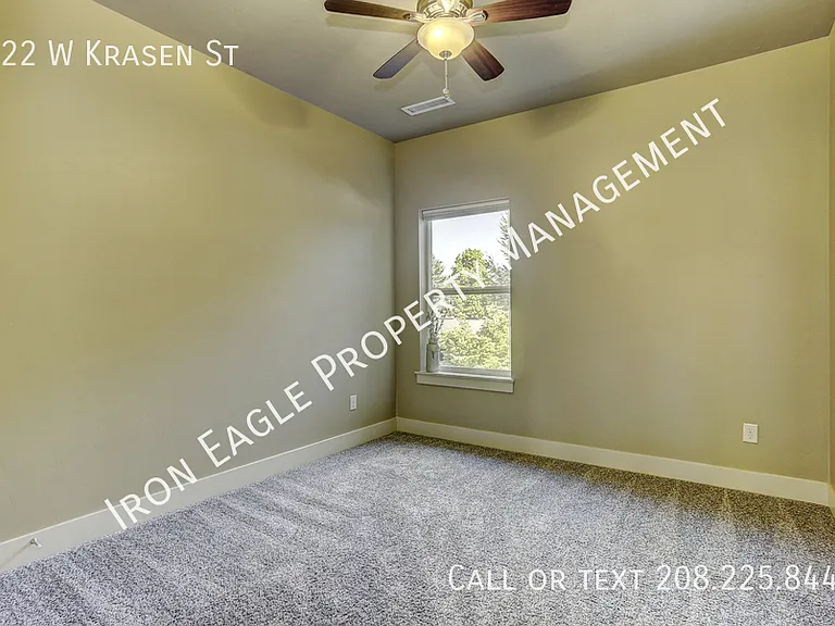 822 W Krasen St — Photo 35