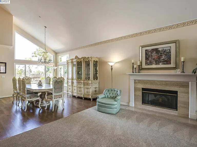 3644 Glasgow Cir — Photo 6