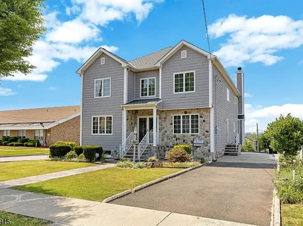 525 Belgrove Dr, Kearny Town, NJ 07032