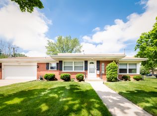 3704 Poplar Rd, Flossmoor, IL 60422