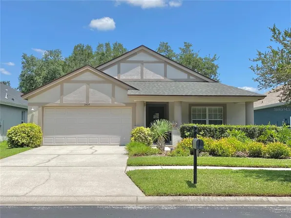 2404 Amberside Way, Zephyrhills, FL 33544