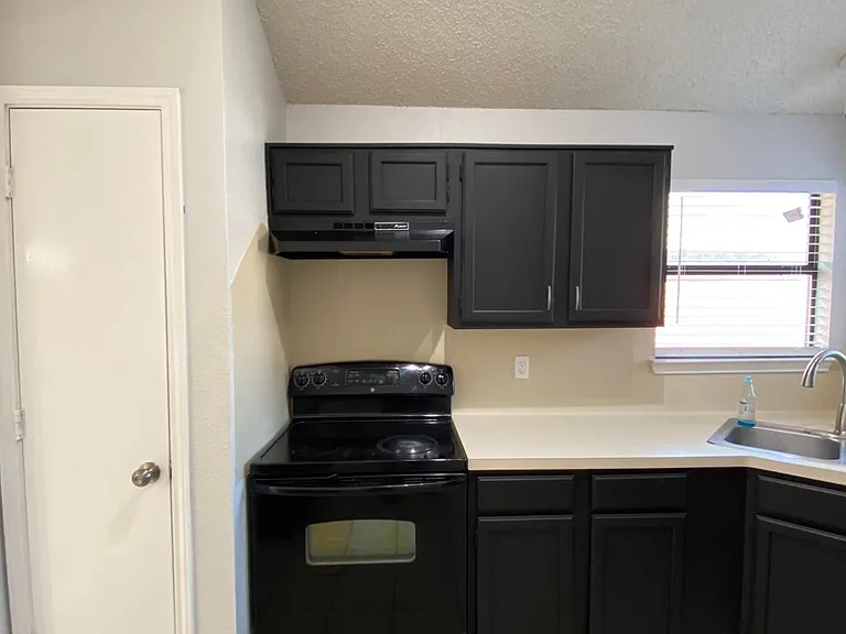 436 Antietam Way — Photo 10