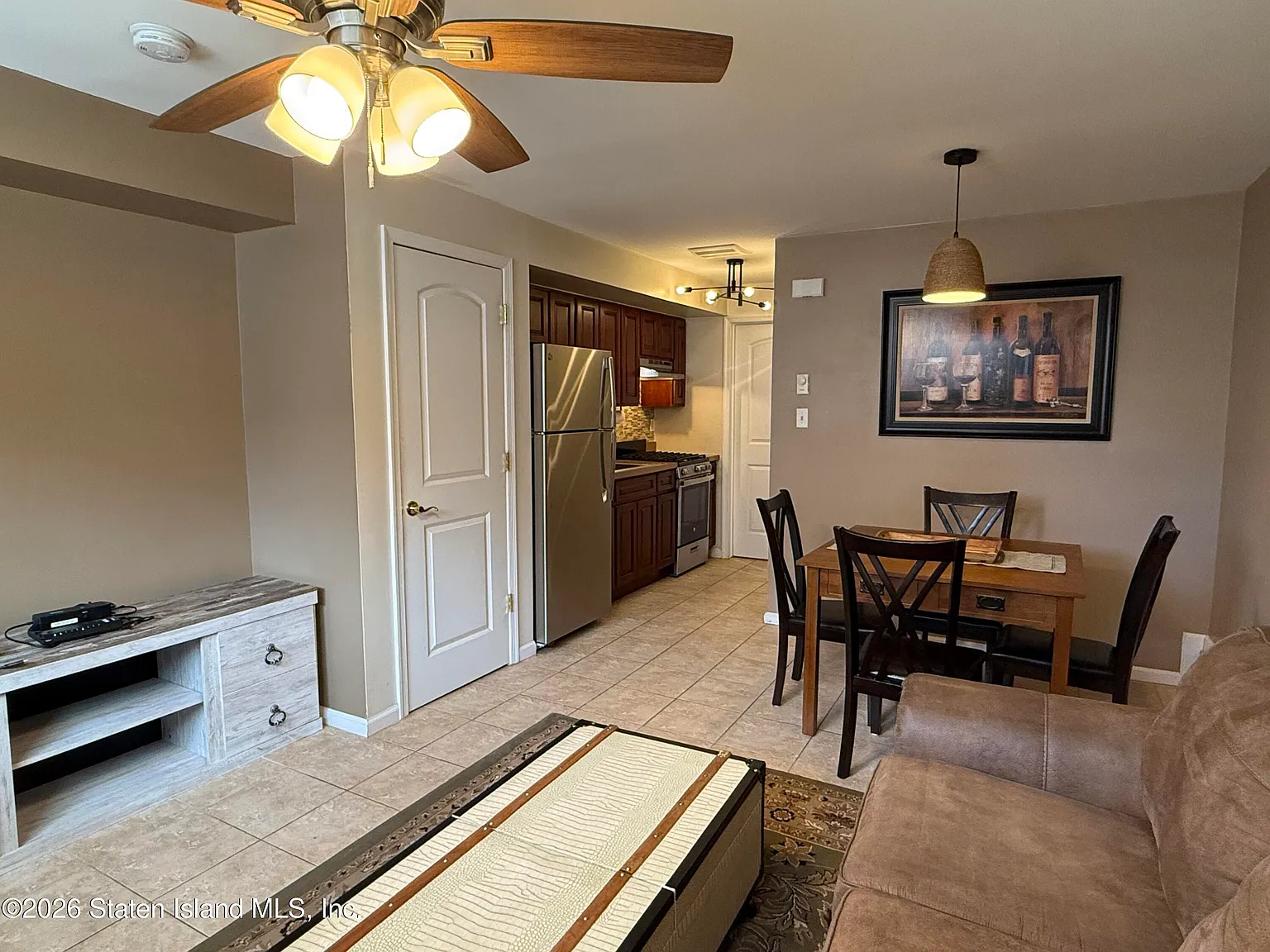 1 bed, 1.0 bath, 630 sqft, $2,000 — Photo 3