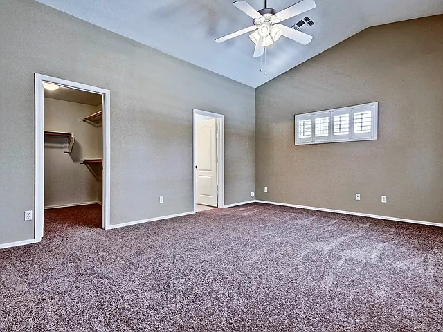 15866 W Tara Ln — Photo 8