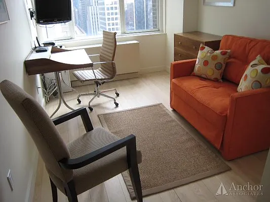 Sold by Anchor Associates | media 24