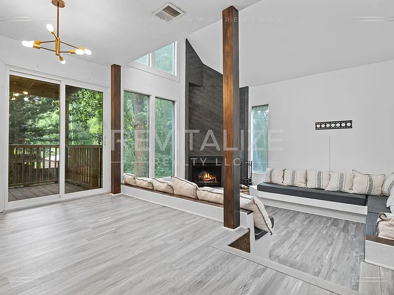 2739 Knollwood Dr — Photo 10