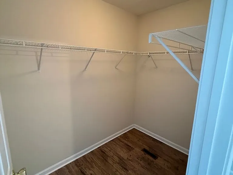 2329 Settlers Ridge Ln — Photo 13
