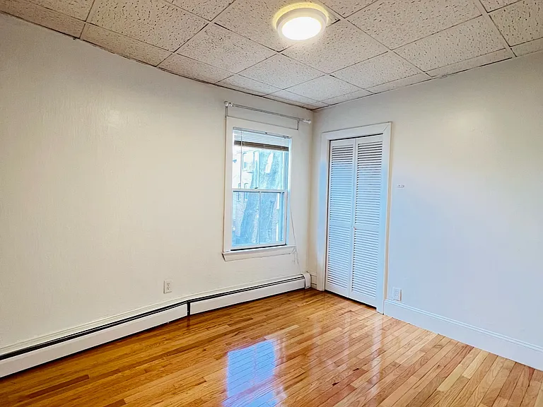 11 Franklin St #3 — Photo 10
