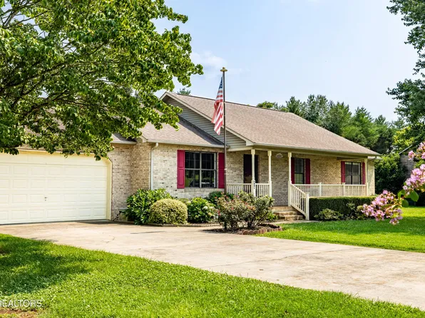 478 Wilaway Rd, Maryville, TN 37801