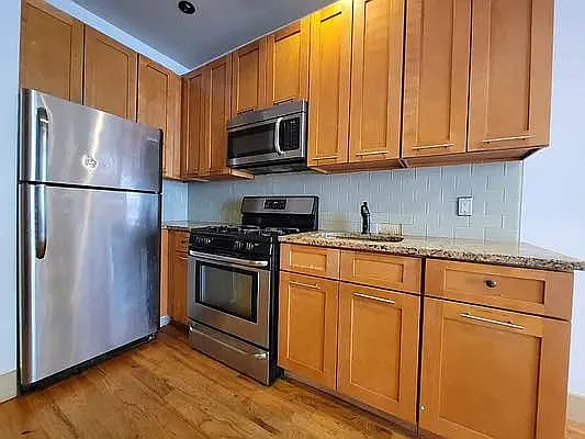 Rented by Doorway NYC, LLC | media 17