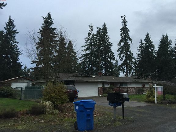 5th image of 8508 122nd St E