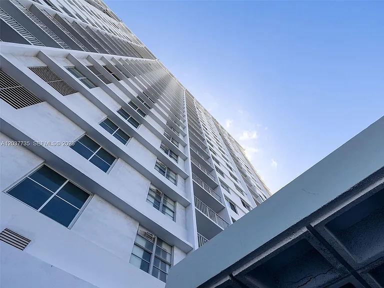 500 Bayview Dr #1520 — Photo 44