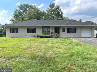 1142 Jericho Rd, Abington, PA 19001