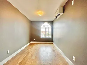 Rented by Doorway NYC, LLC