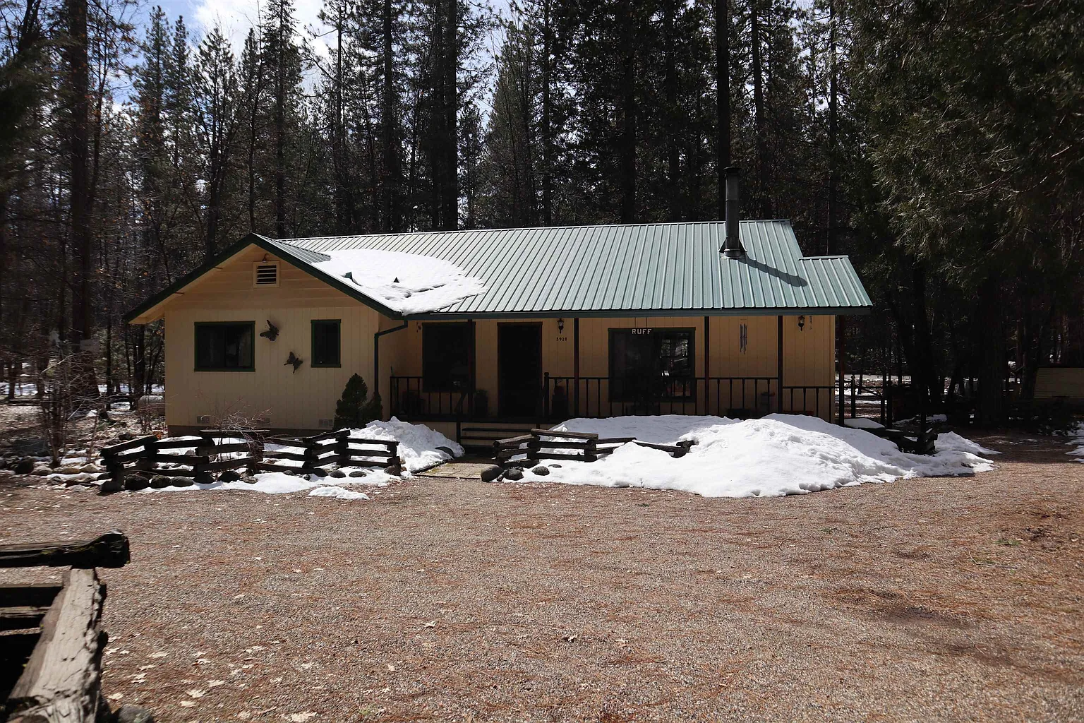 5929 Chandler Rd photo 1