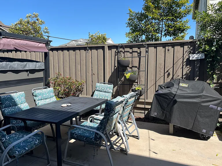 Gas grill, seating and spa