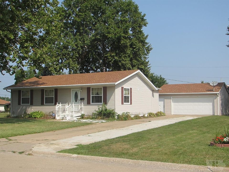 1st image of 713 E Cedar Ln