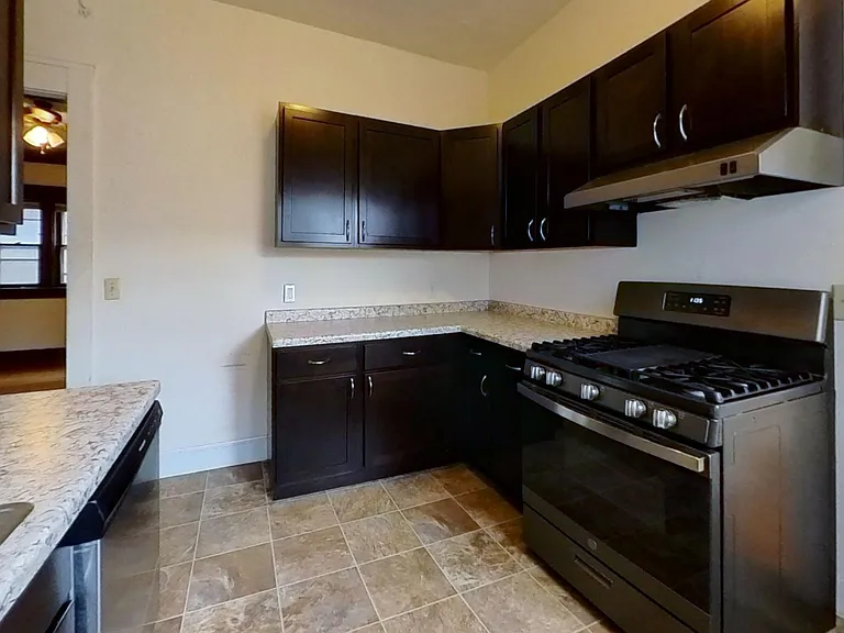 111 E Gorham St #1 — Photo 17