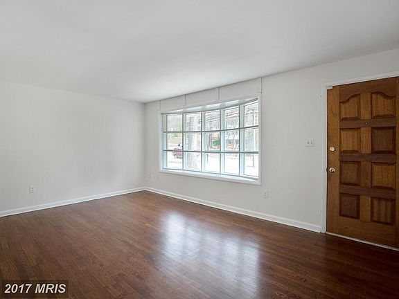 2nd image of 4220 Adrienne Dr
