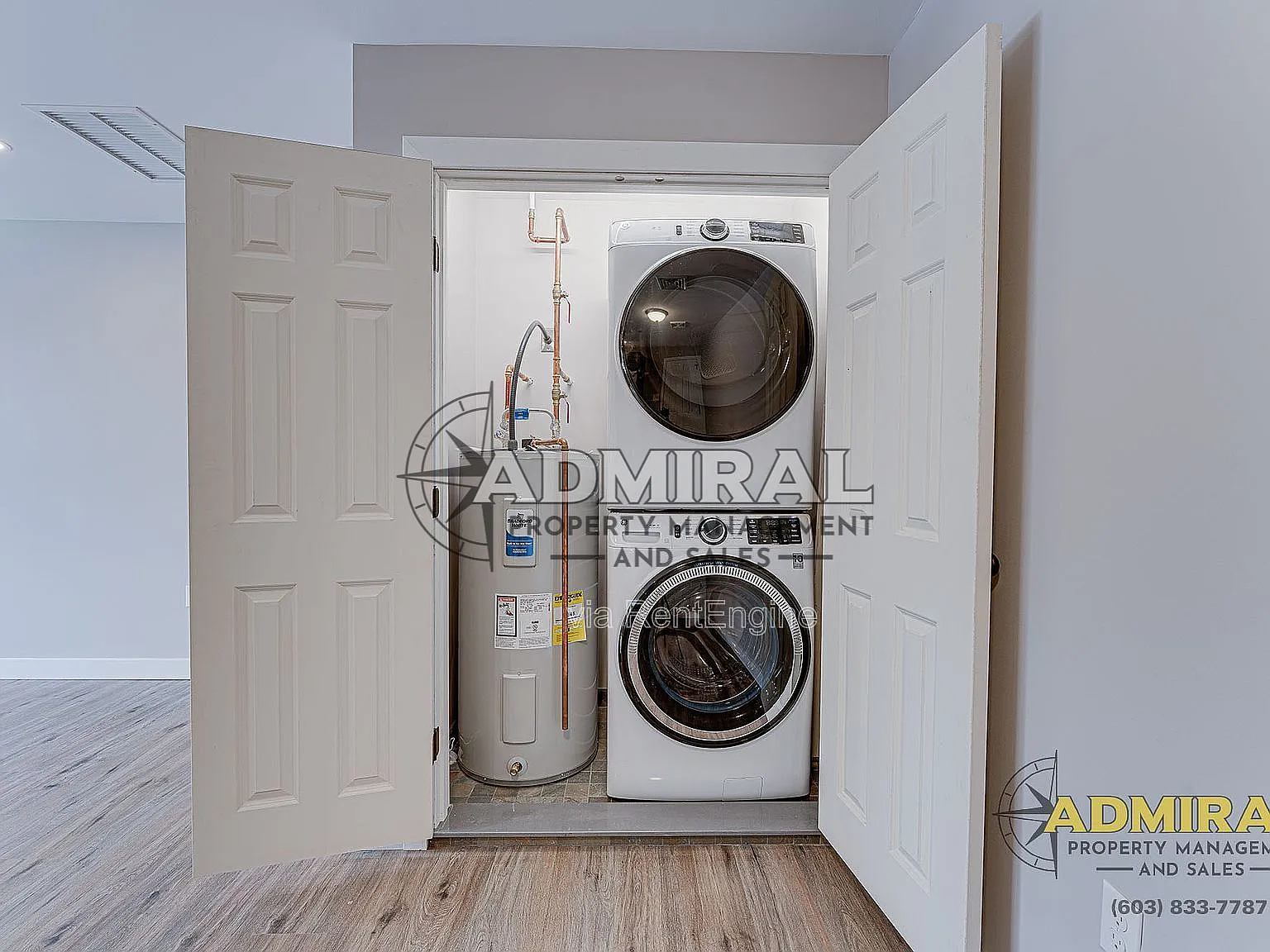 3 bed, 2.0 bath, 950 sqft, $2,450 — Photo 3
