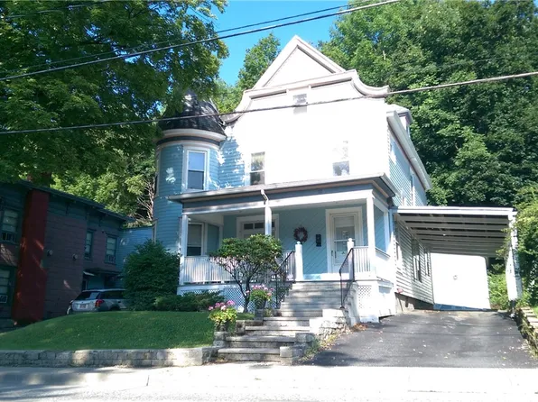 17 West St, Oneonta, NY 13820