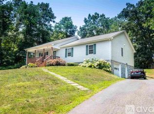 196 Logtrac Rd, Stanardsville, VA 22973