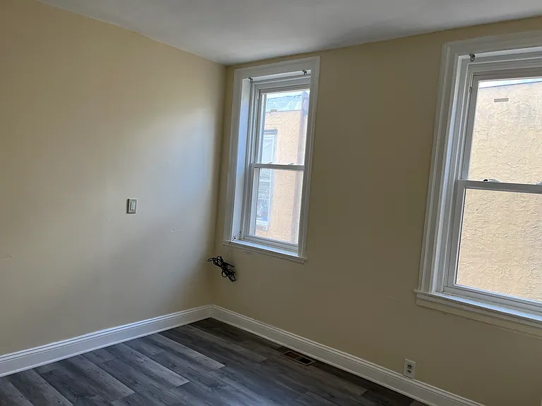 Large Bedroom 3rd Floor