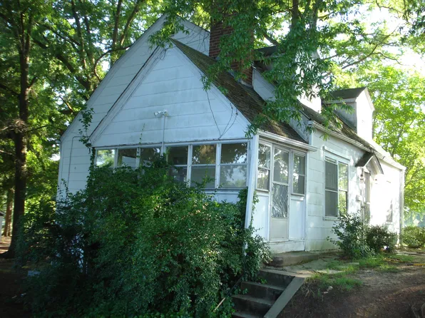 (undisclosed Address), Winston Salem, NC 27107