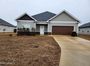 119 Cascades Ct, Bonaire, GA 31005